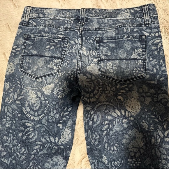 Merona Jeans Womens Size 4 Ankle Skinny Floral Print Blue Denim Jeans - Picture 11 of 11